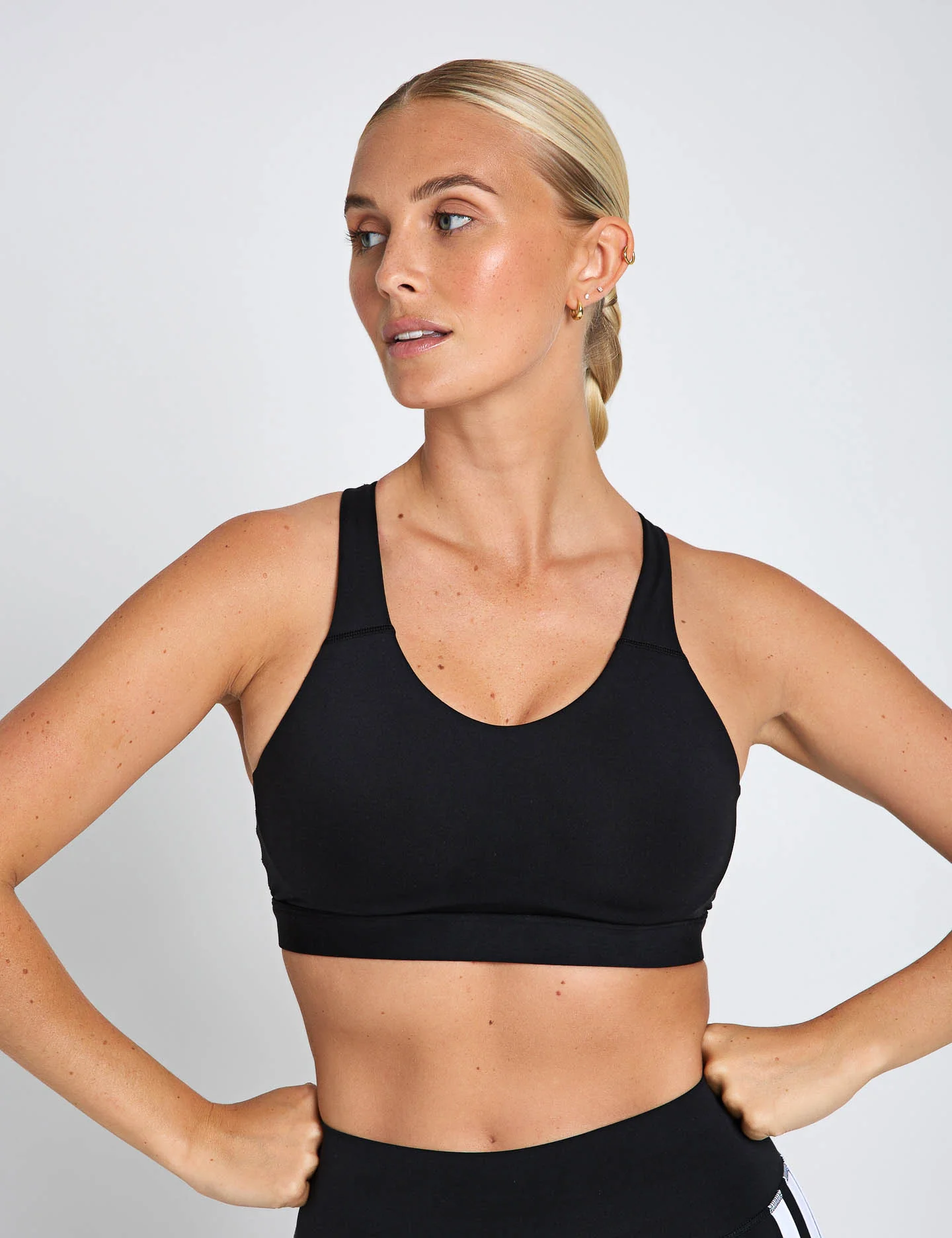 Optime Essentials Workout High Support Bra - Black - Image 3