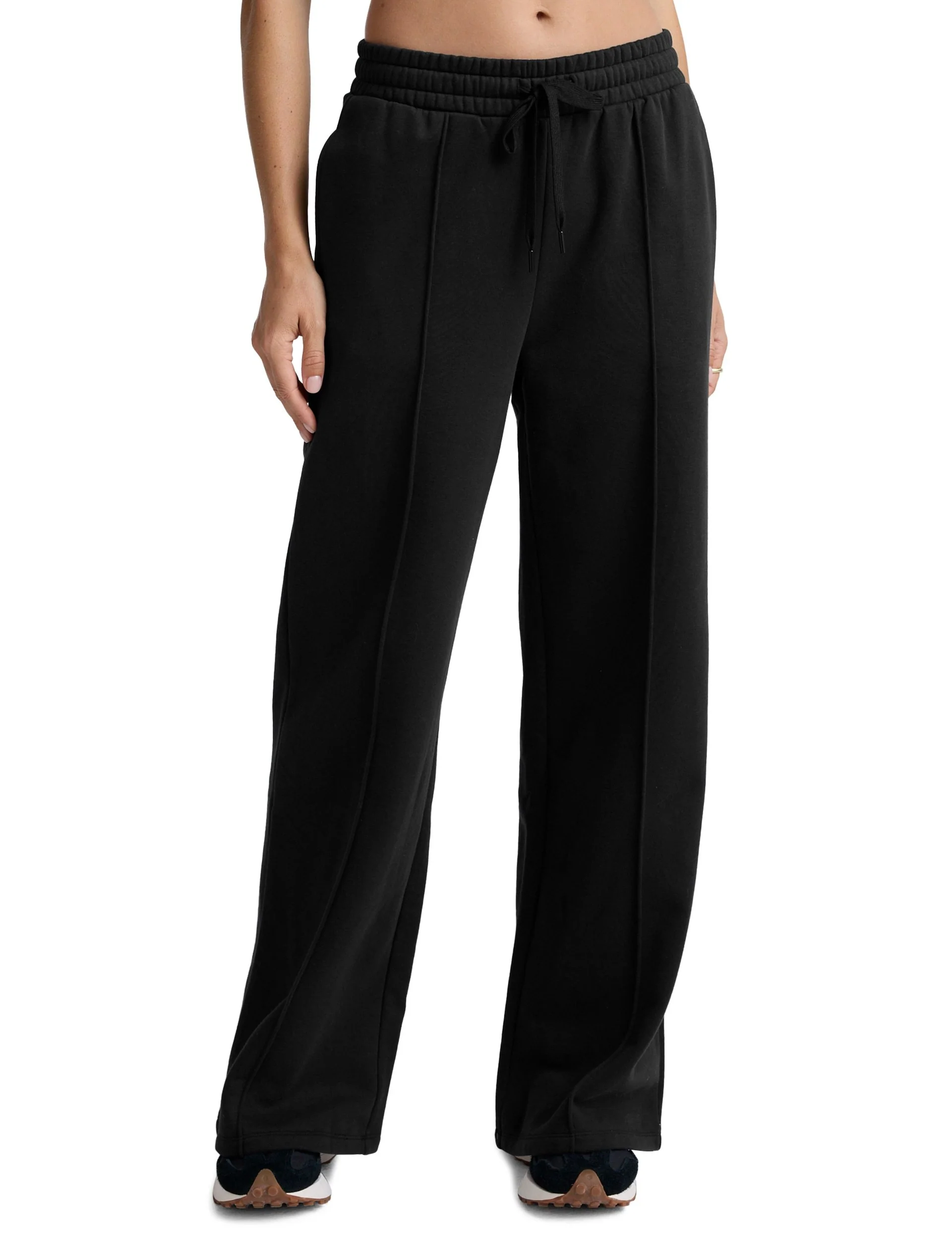 LuxeFleece Pintuck Wide Leg Pant - Black