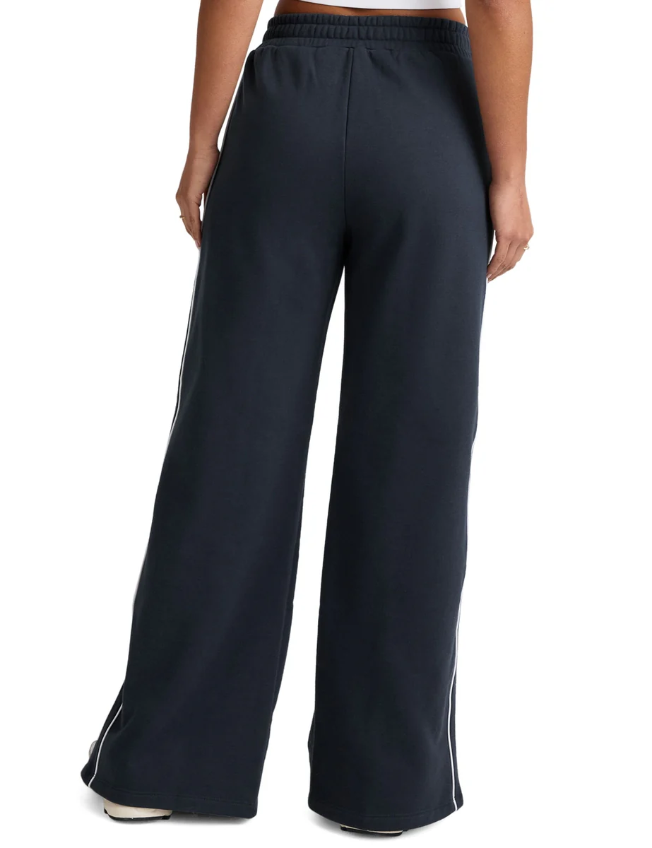 LuxeFleece Piper Wide Leg Pant - Nocturnal Navy - Image 3