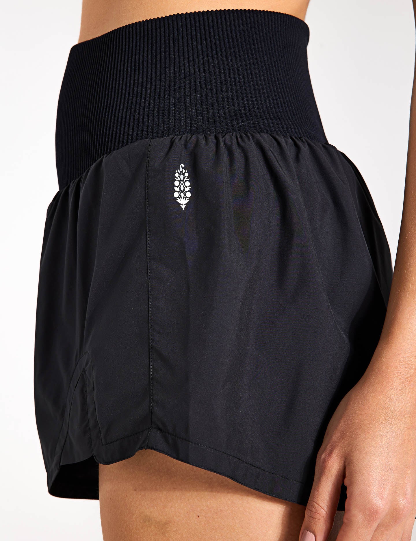 Carpe Diem Shorts - Black - Image 3