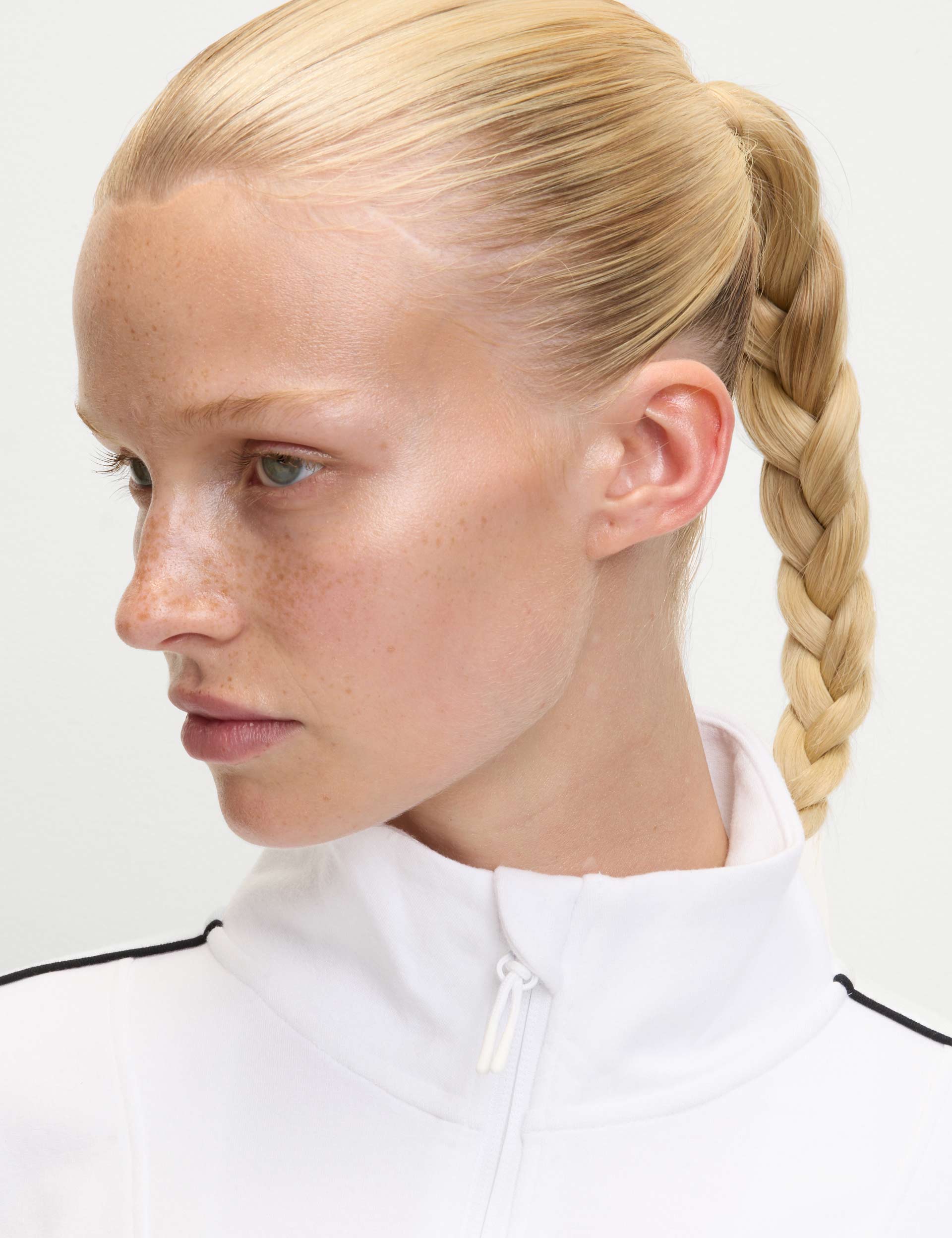 Modal Rich Funnel Neck Half Zip Top - White - Image 3