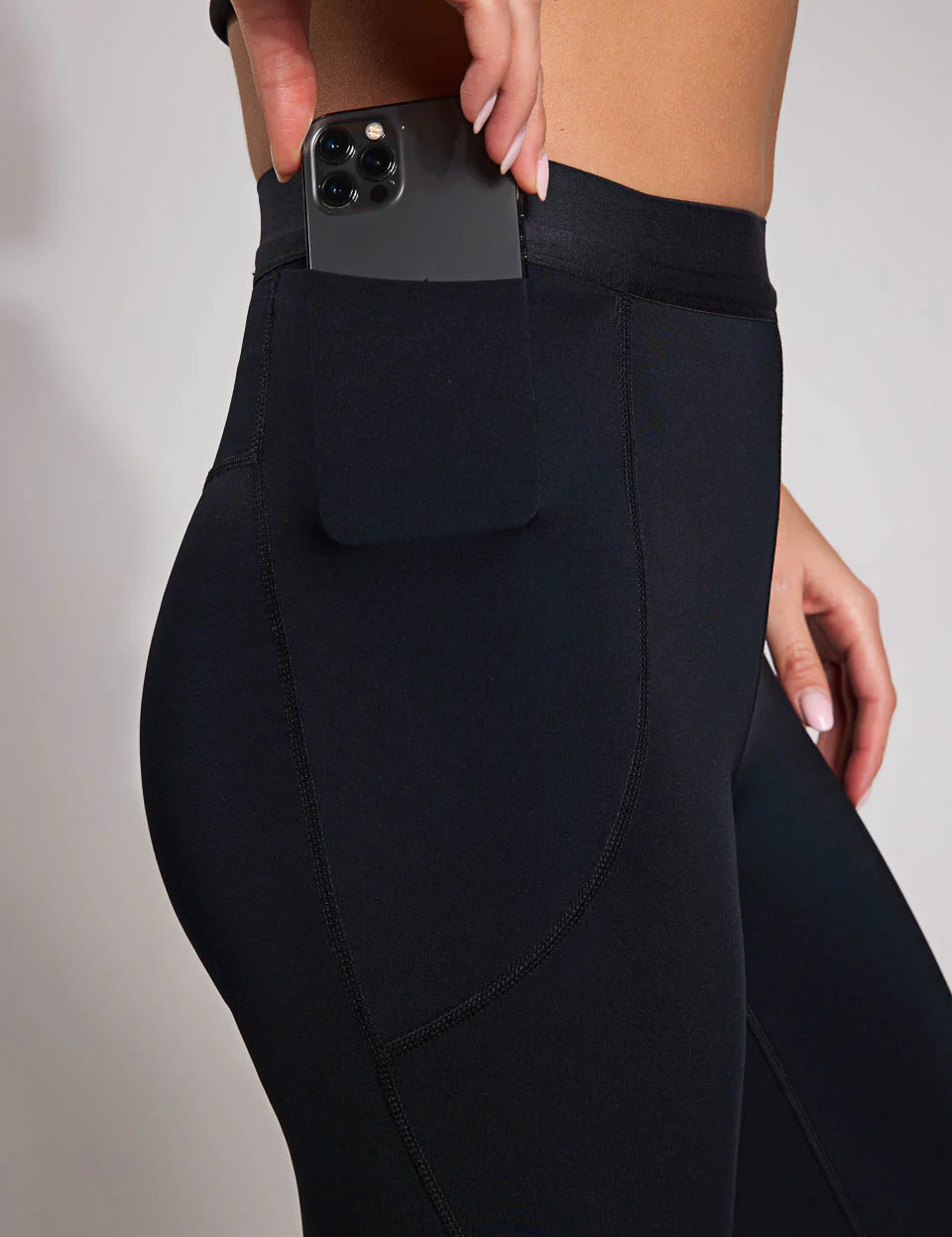 Novafly Run Tight 25'' - Black - Image 3