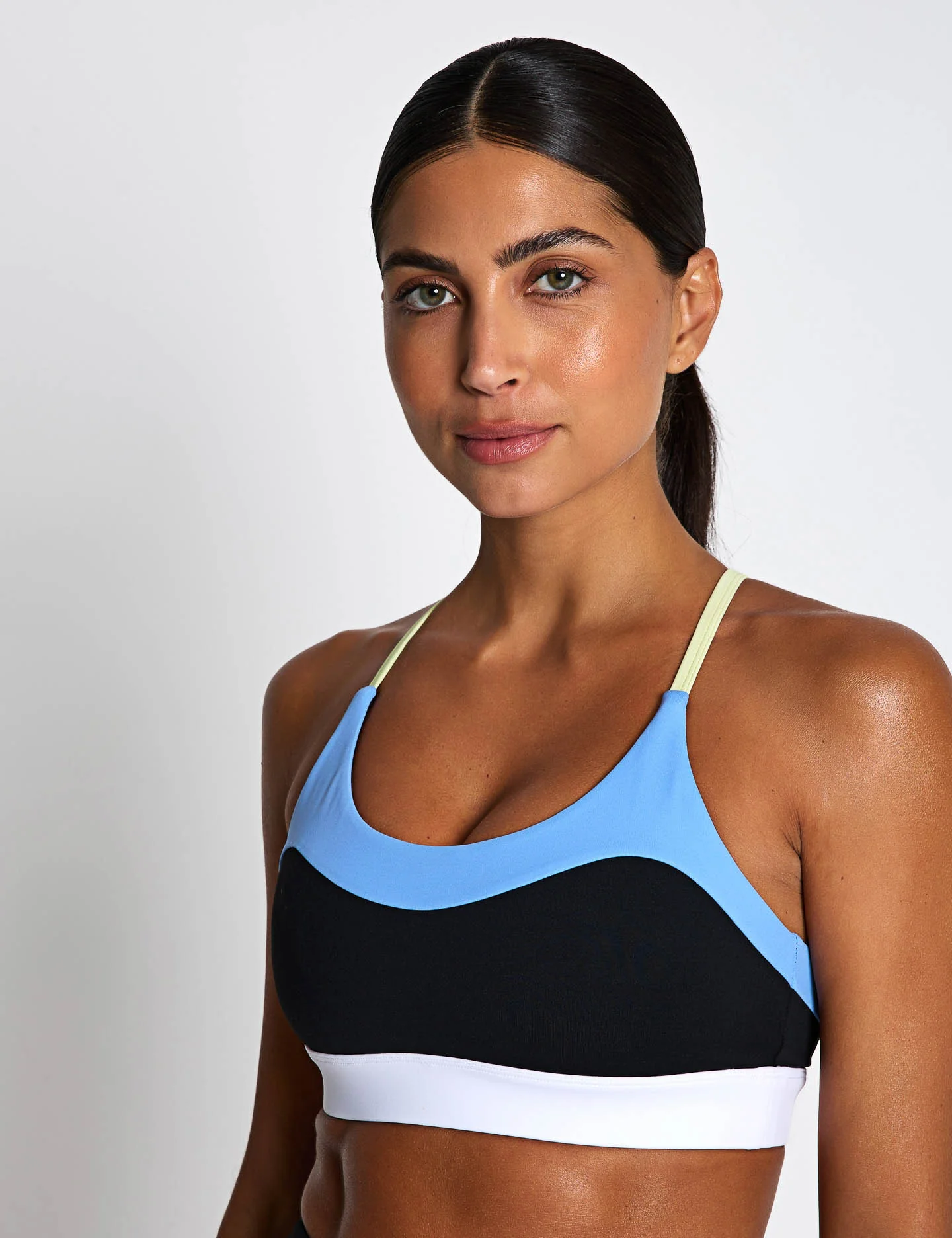 Limitless Sports Bra - Black/Azure/Lime