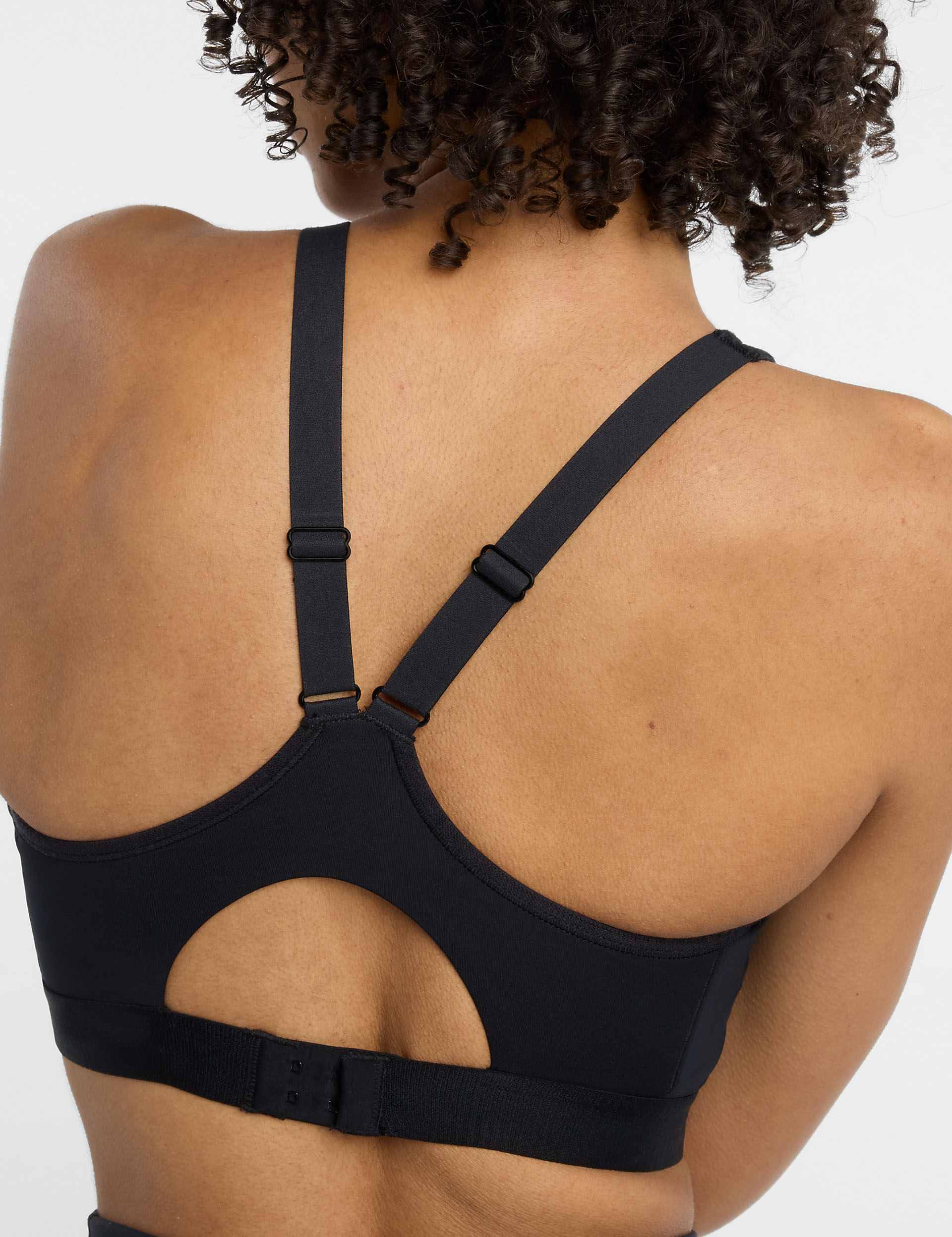 NB Essential Run Bra - Black - Image 6