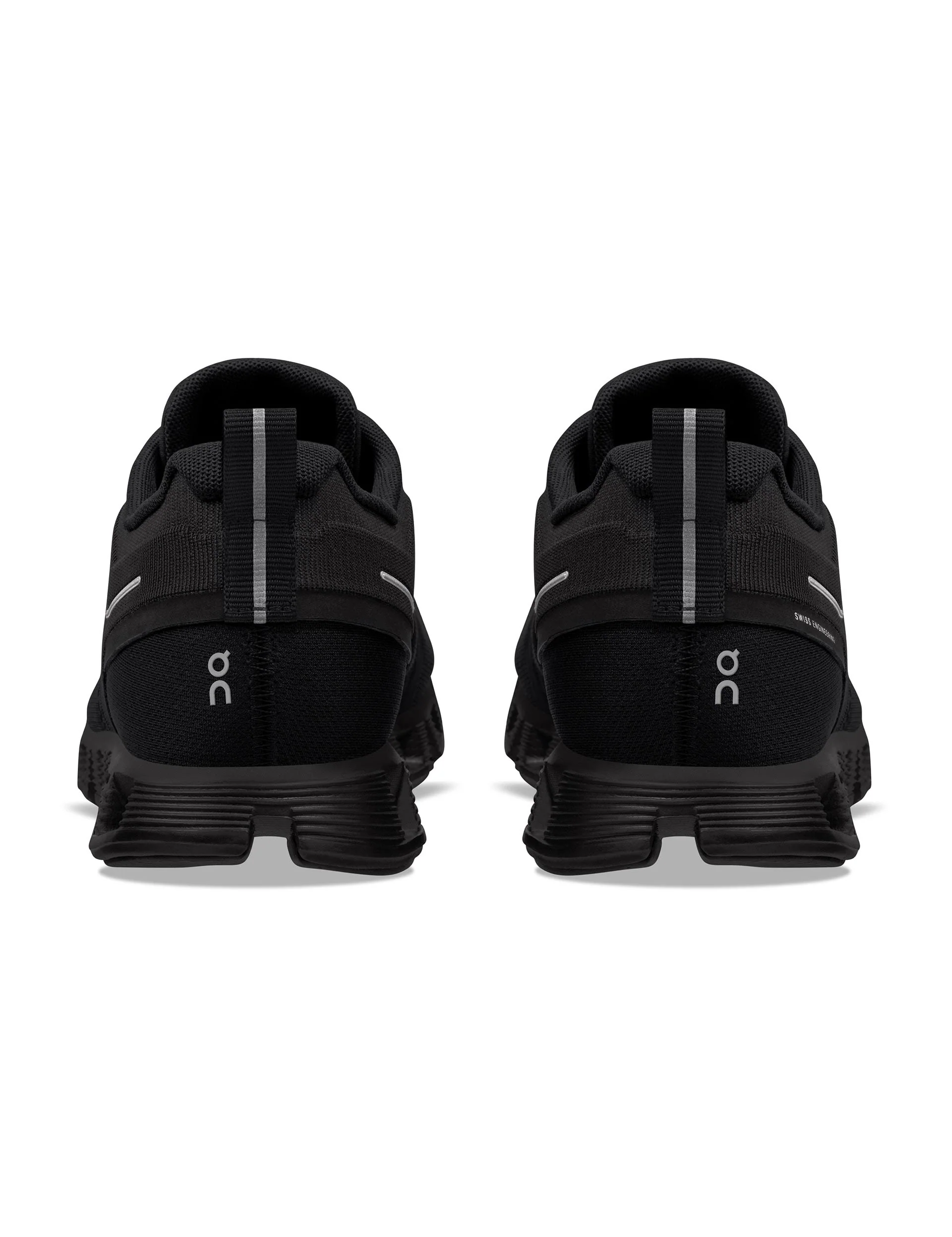 Cloud 5 Waterproof - All Black - Image 3