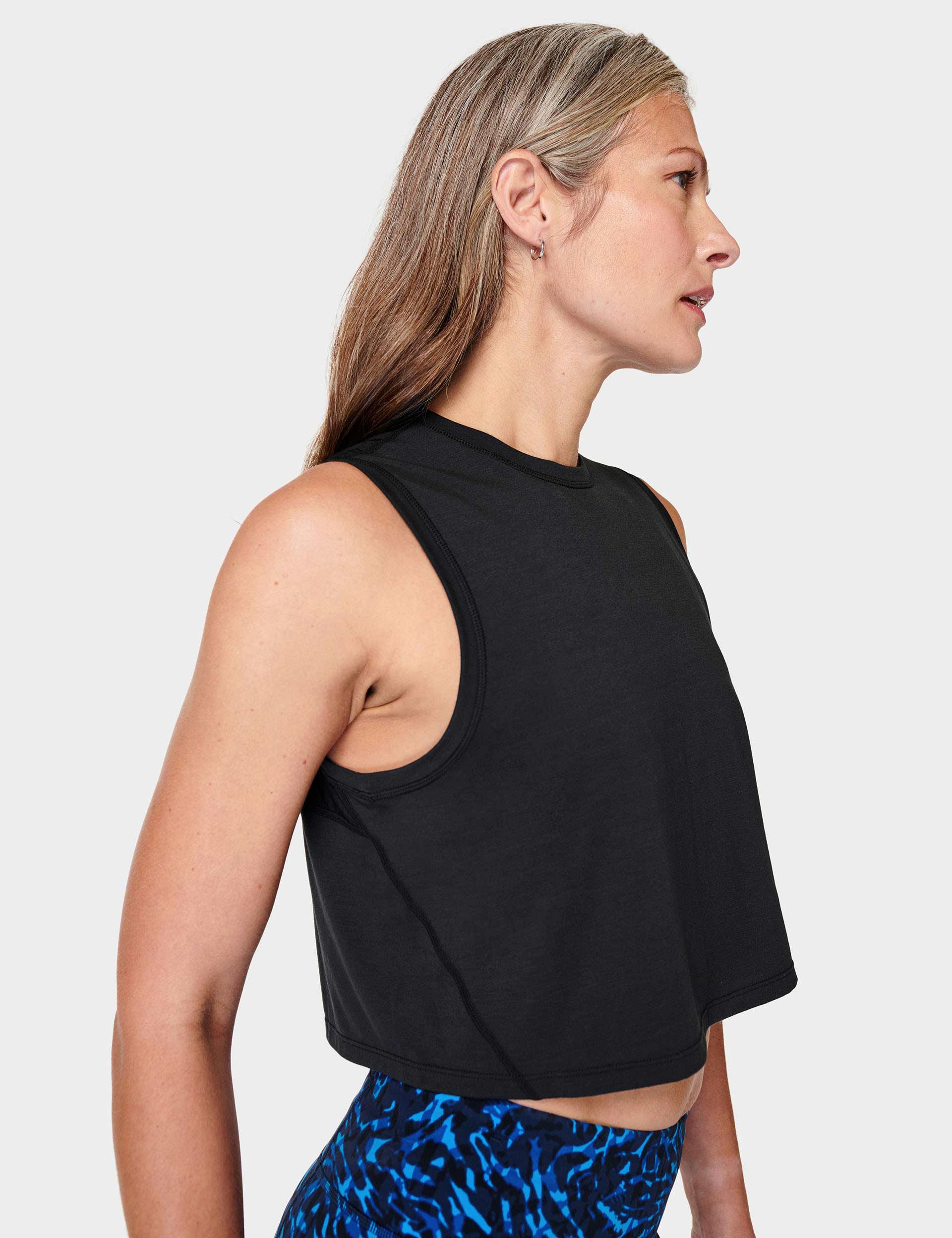 Breathe Easy Crop Muscle Vest - Black - Image 3
