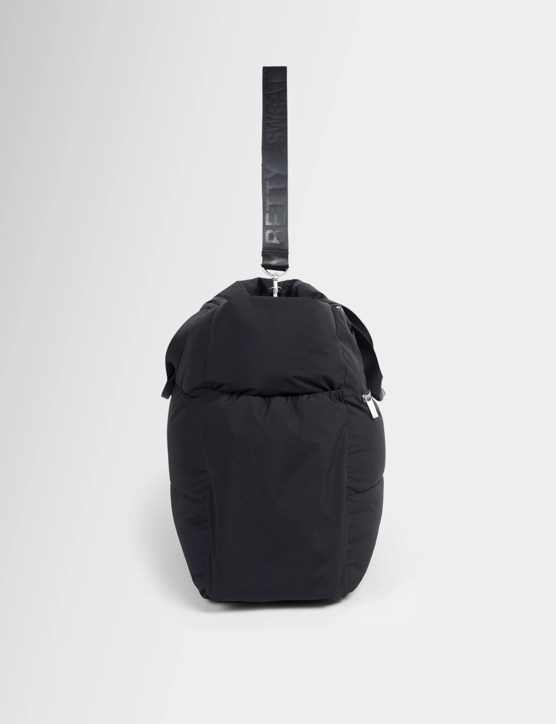 The Nimbus Roam Weekender - Black - Image 4