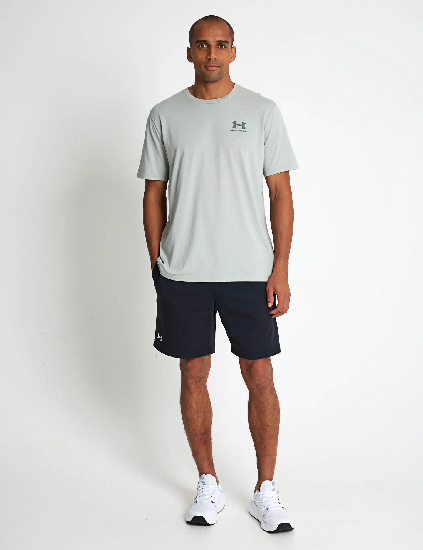 Rival Fleece Shorts - Black/White - Image 4