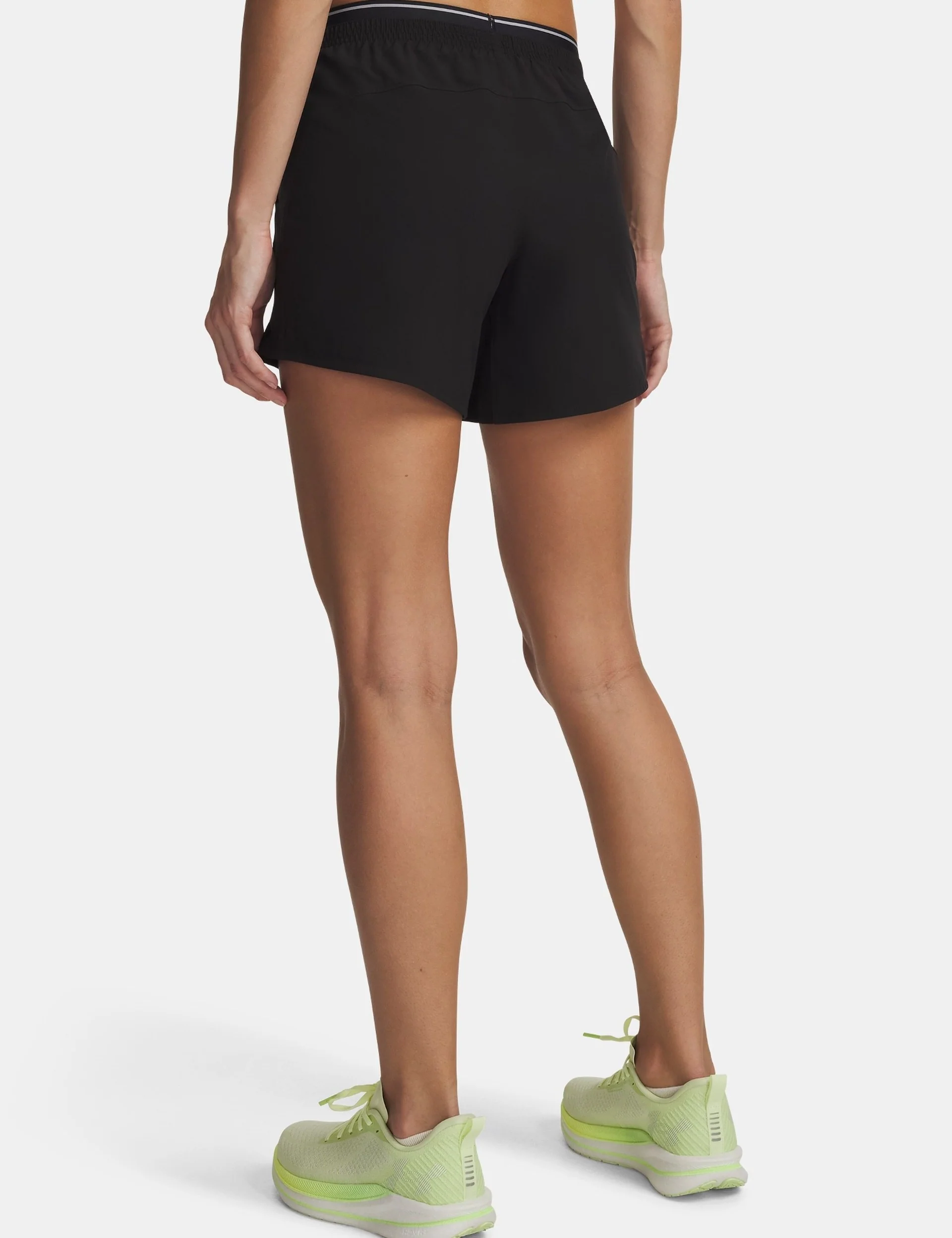 Vanish Woven 5" Shorts - Ultimate Black/Mod Grey - Image 2