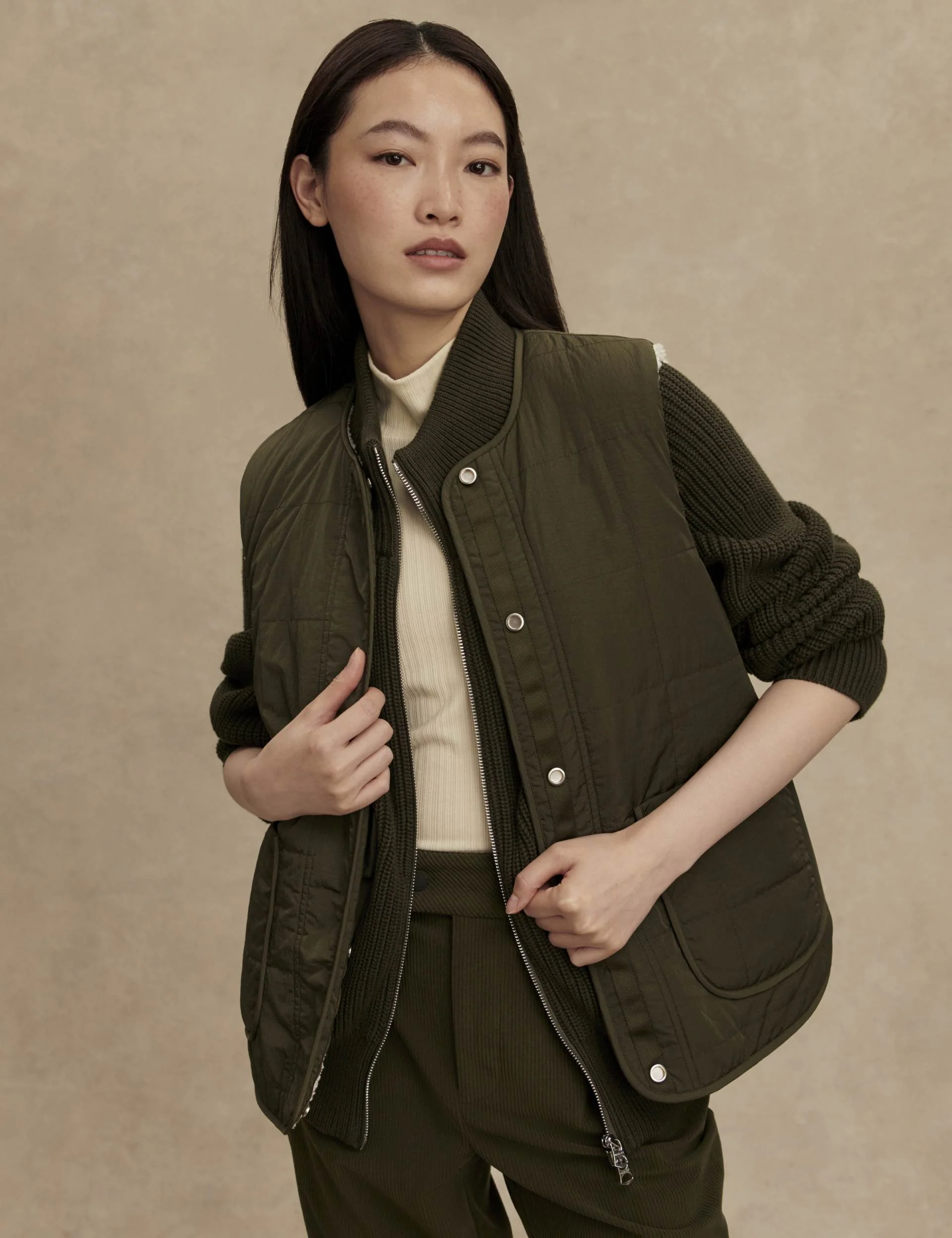 Audrea Reversible Gilet - Sandshell/Forest Night