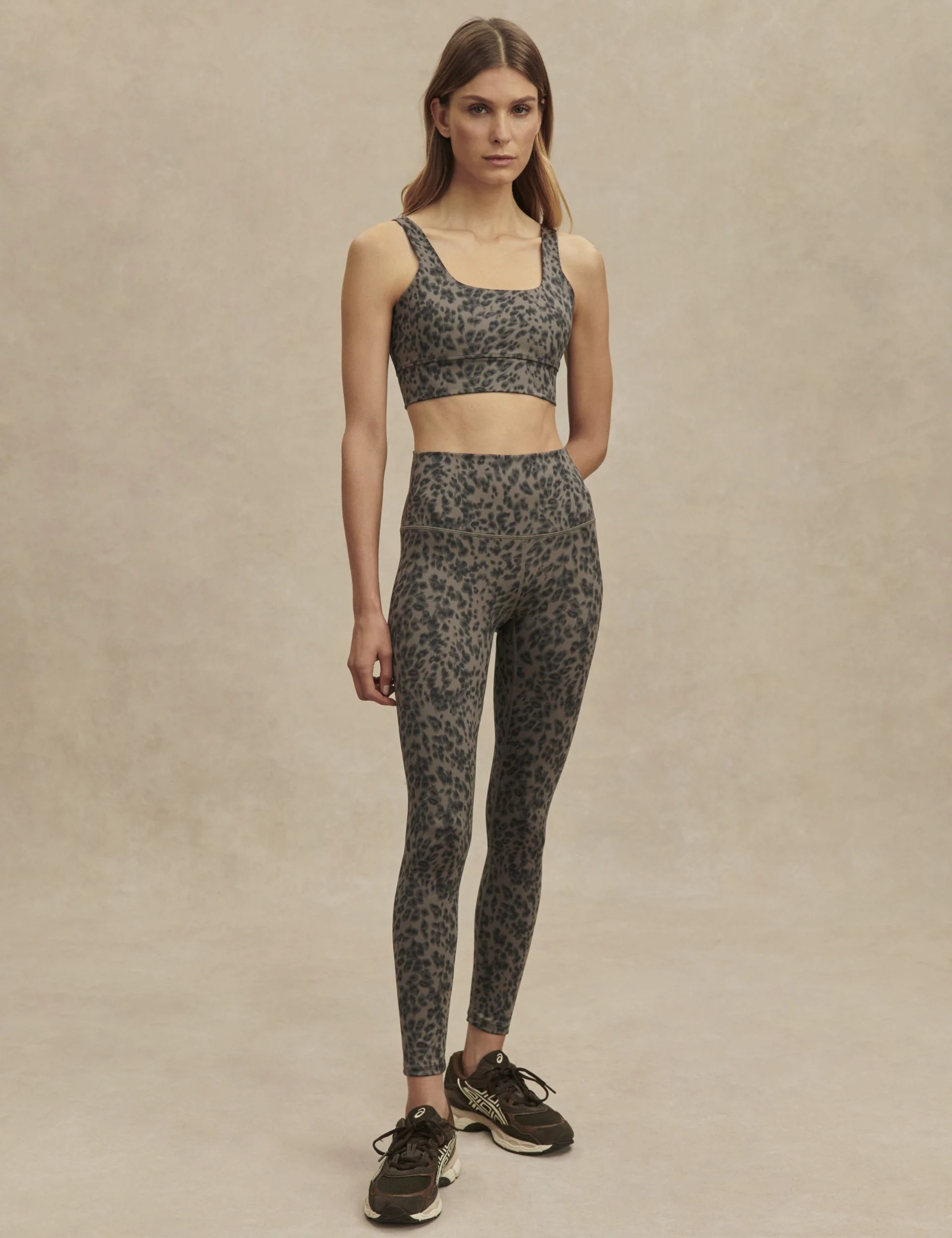 FreeSoft High Waisted Legging 25 - Brown Contrast Cheetah - Image 4