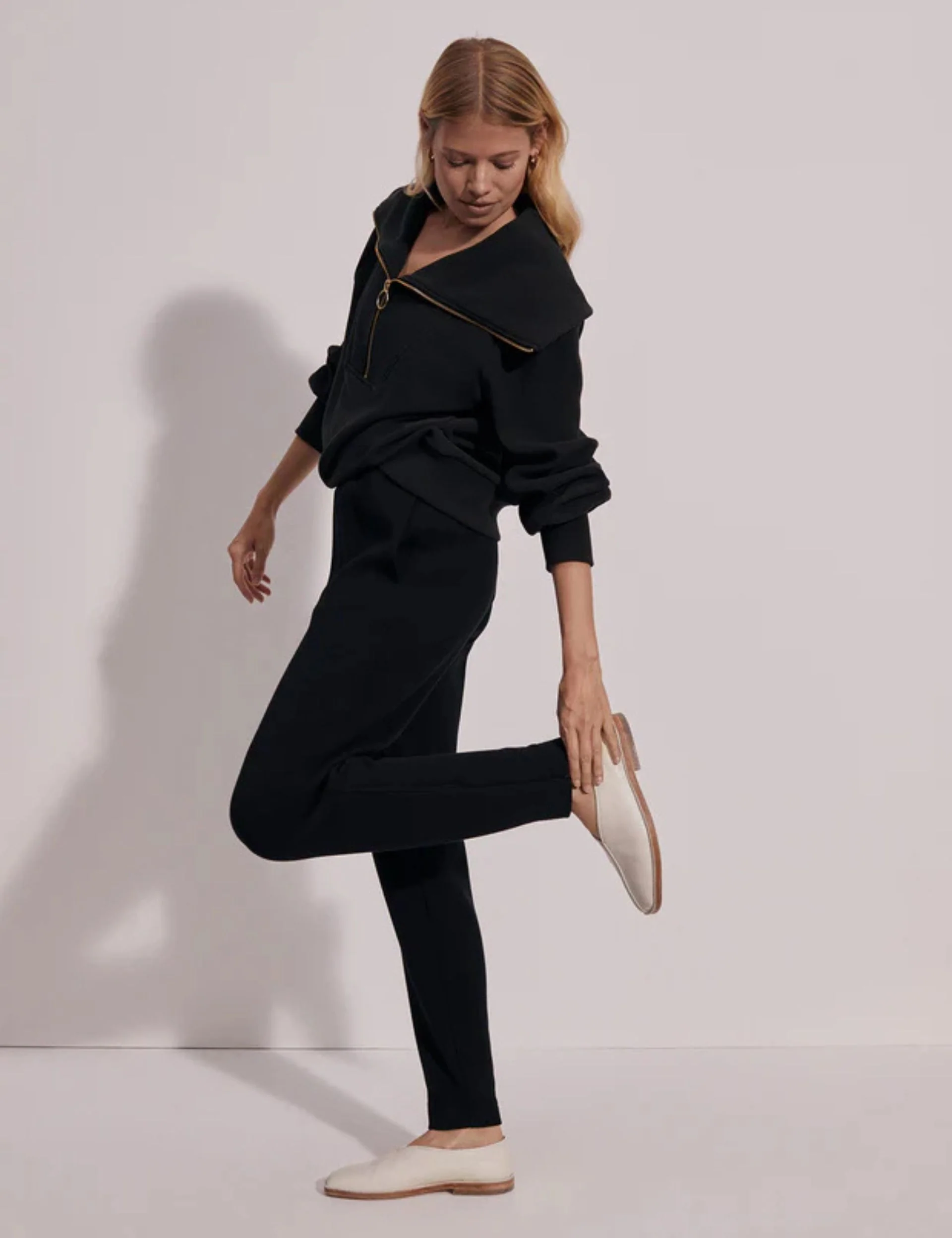 Vine Pullover - Black - Image 5